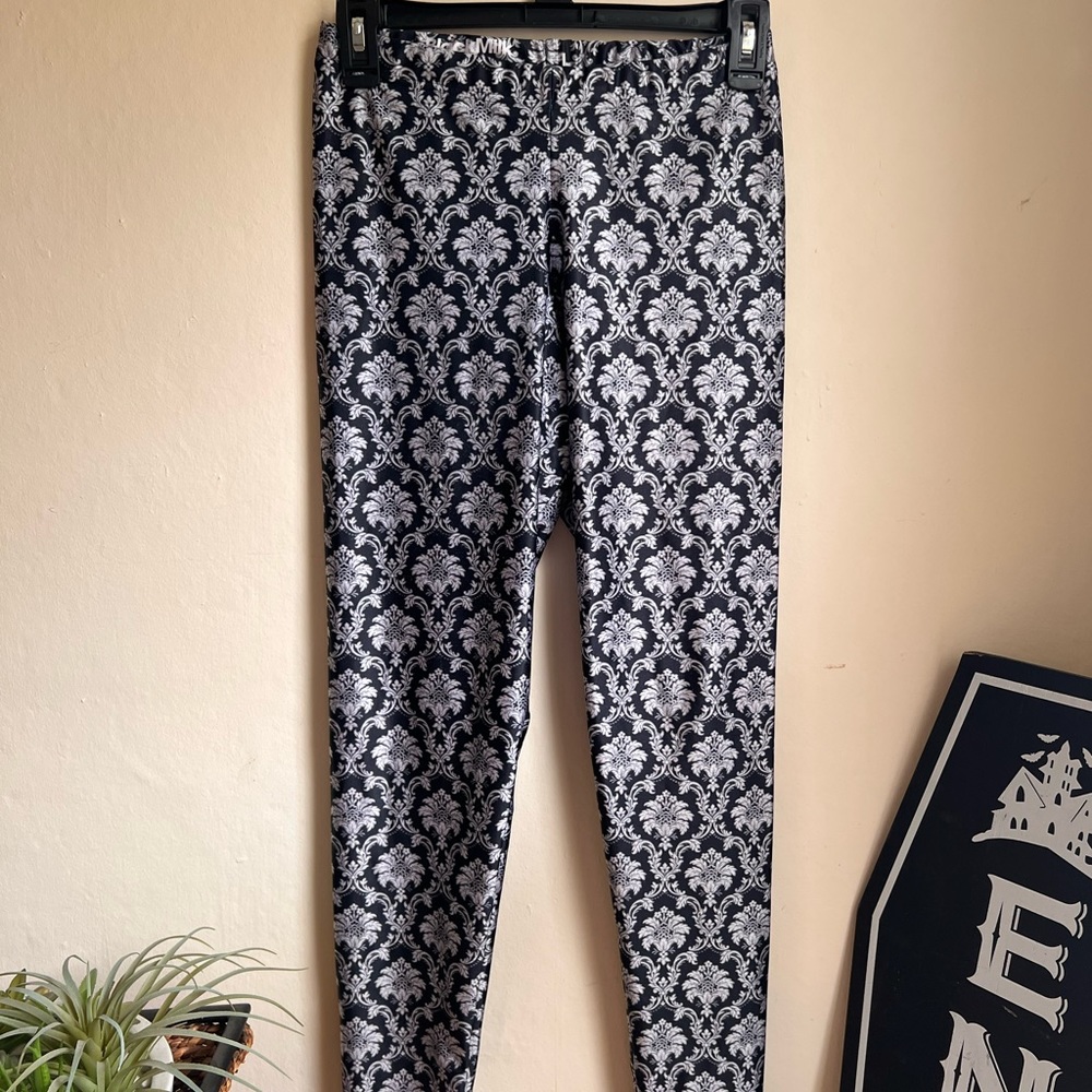 Blackmilk Patterned Leggings